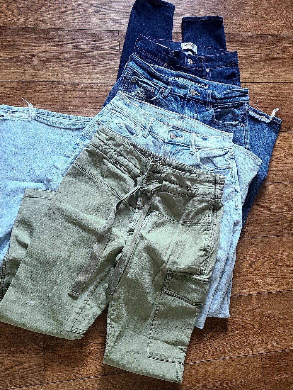 4-Piece XS Jeans & Pants Bundle | Sizes 0, 2 & 24